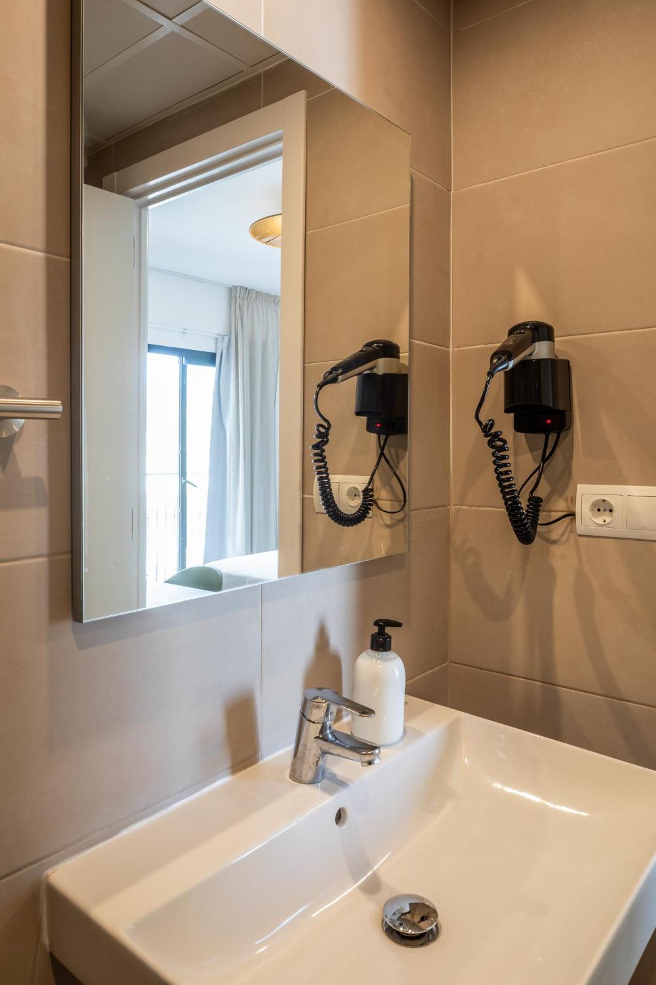 Hostal Alicante San Antonio  Eksteriør bilde